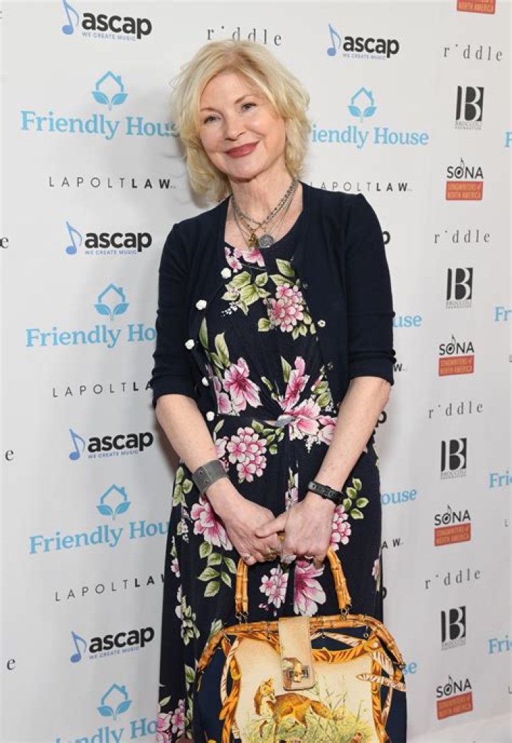 Beth Broderick Net Worth