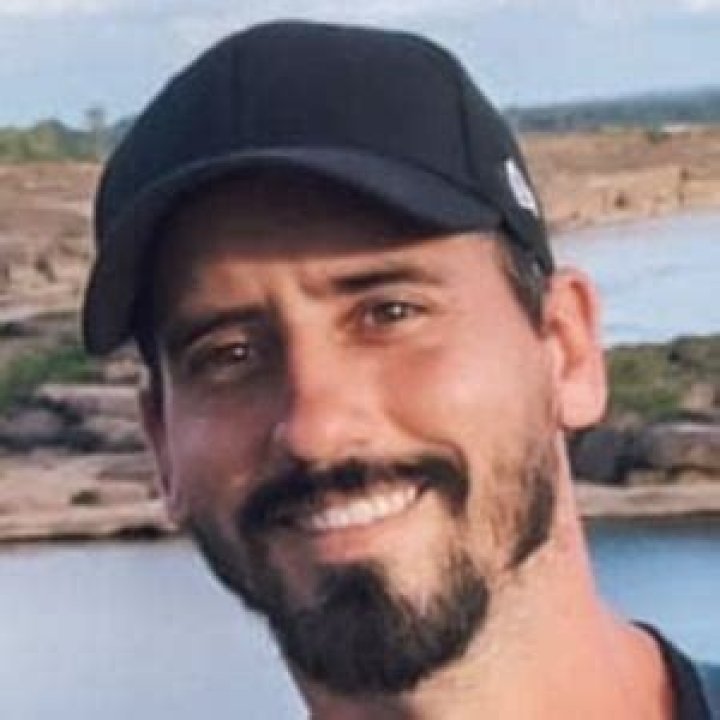 Clint Moffatt Net Worth