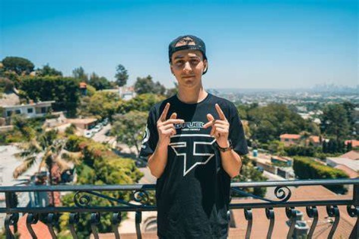 Cloakzy Net Worth