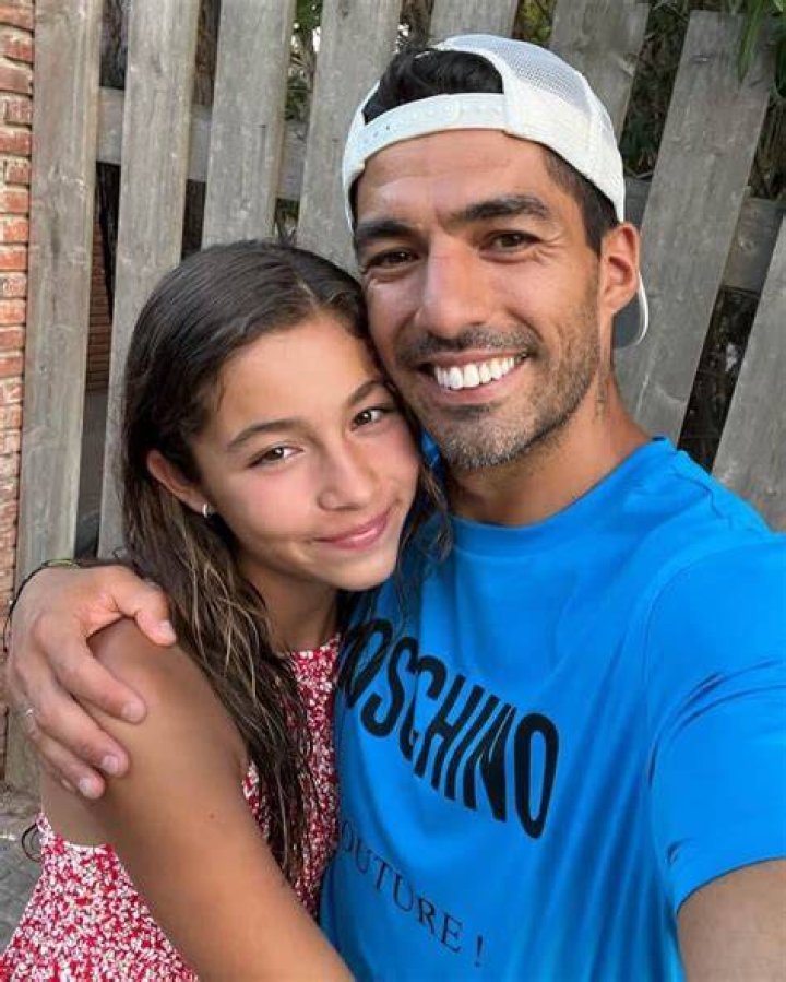 Delfina Suarez father