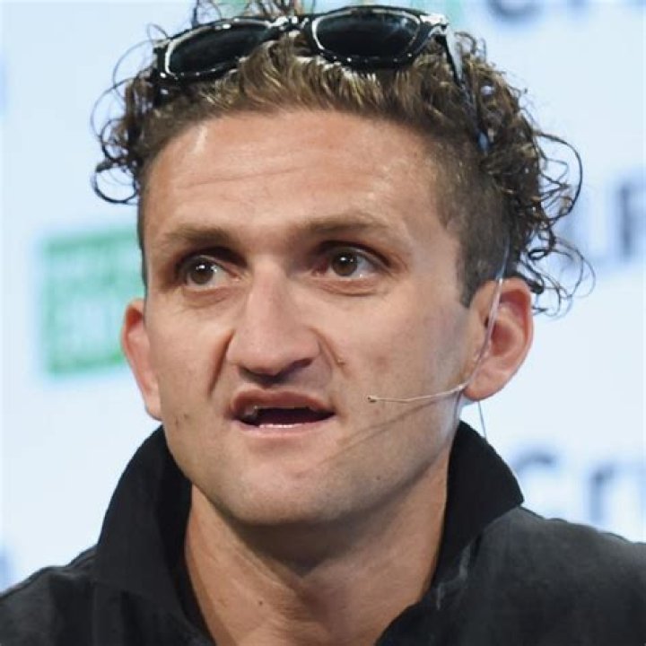 Francine Neistat Net Worth