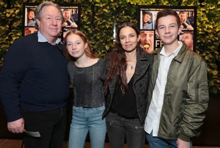 Gabriel Bateman- Wiki, Height, Net Worth, Girlfriend