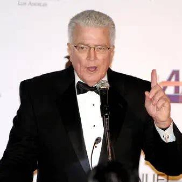 Huell Howser Net Worth 2024
