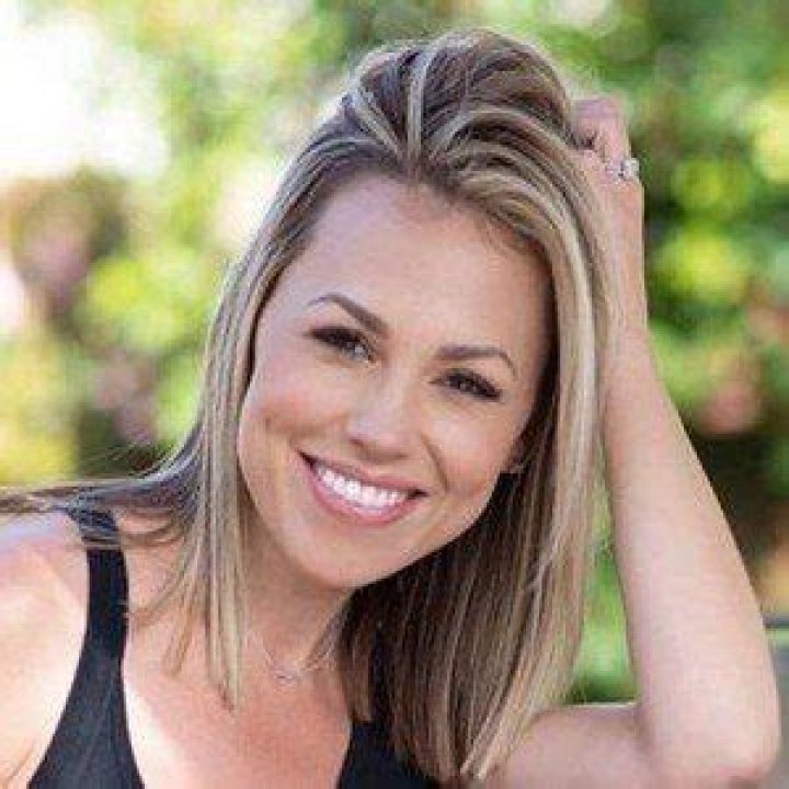 Jessica Hall Net Worth 2024
