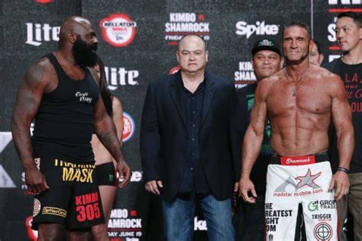 Kimbo Slice and Ken Shamrock will finally fight in St. Louis tonight | Las Vegas Review-Journal