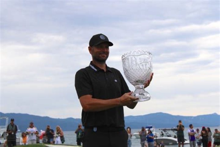 Mardy Fish with Trophy