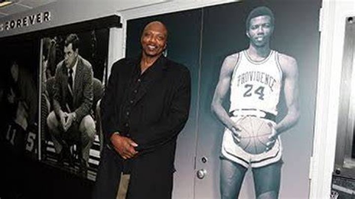 Marvin Barnes