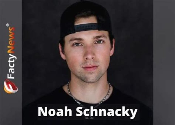 Noah Schnacky's Photo