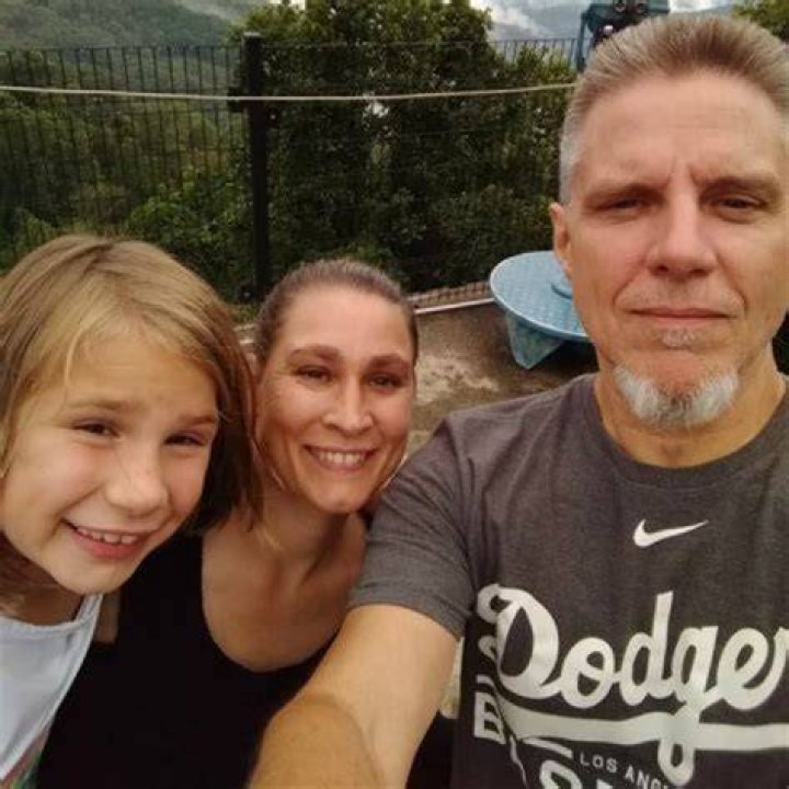 Ron McGovney Net Worth