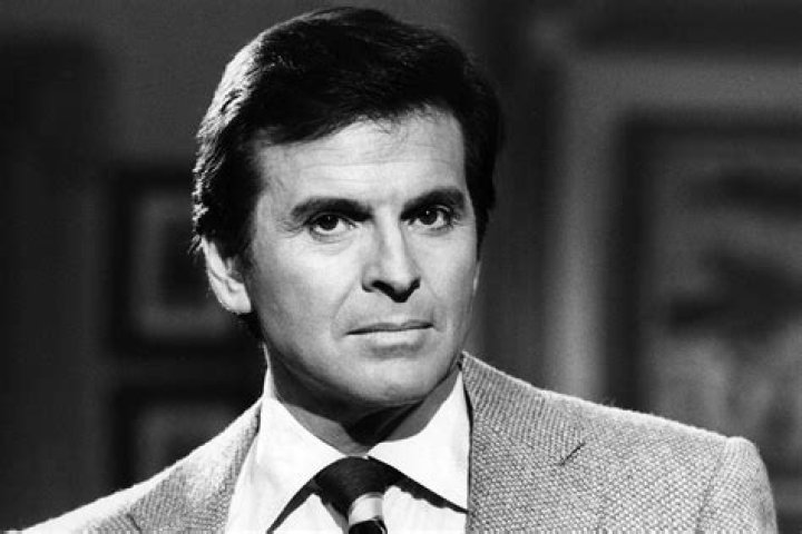Stuart Damon