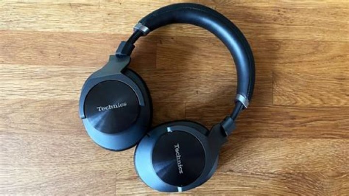 Technics EAH-A800 headphones