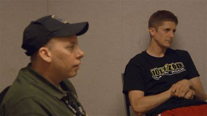 Tulsa Dets. Ronnie Leatherman (left) and Jason White (center) on "The First 48."