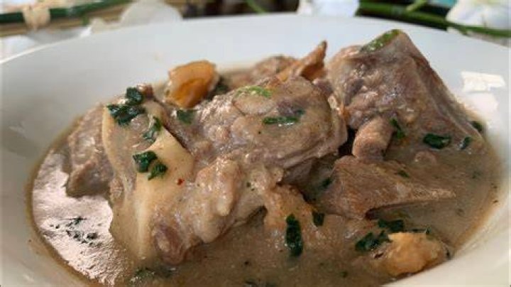 White soup with goat meat