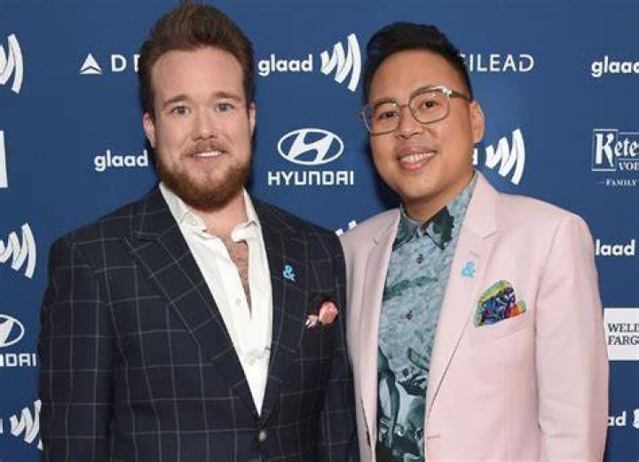Zeke Smith Net Worth